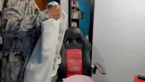 Tangerine Penaut online show from November 24, 3:08 am