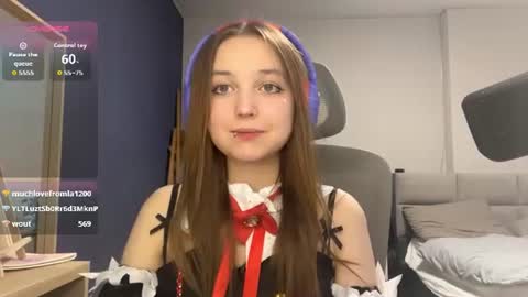Luna Vale online show from July 22, 7:15 pm