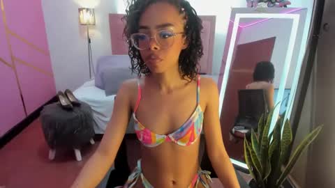 peneelopeecute online show from February 15, 5:07 pm