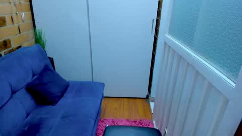 Penelope online show from March 3, 7:03 pm