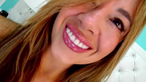 Penelope Laurent online show from January 15, 12:55 pm