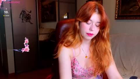 Snapshot of penny_staar chatting on October 2, 4:17 am Penny staar online show from October 2, 4:17 am
