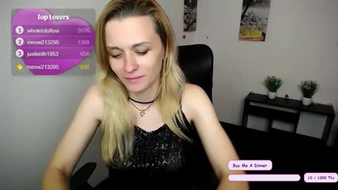 Mia online show from October 24, 6:20 am