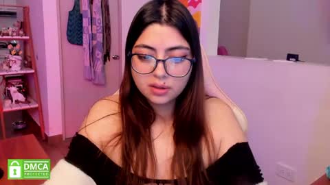 Sarah Ana Banana online show from July 8, 12:51 pm