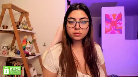 Sarah Ana Banana online show from June 5, 1:31 am
