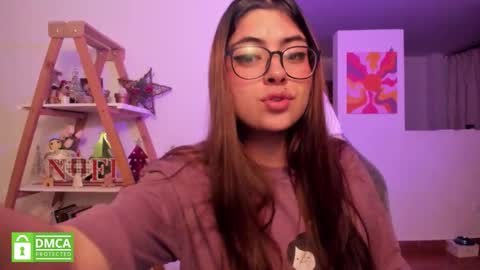 Sarah Ana Banana online show from December 2, 12:23 am