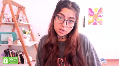 Sarah Ana Banana online show from January 15, 8:26 pm