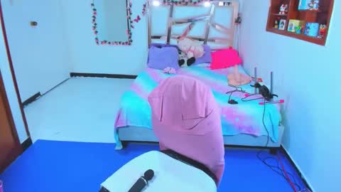 PERLA online show from November 8, 2:16 am