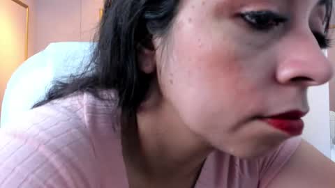 Snapshot of perlapreciosa chatting on February 22, 4:07 am PerlaPreciosa online show from February 22, 4:07 am
