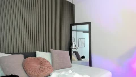 Lizza online show from November 23, 12:07 pm