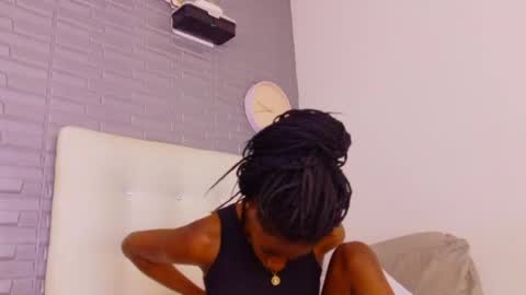 pervert_shydoll online show from June 5, 6:52 am
