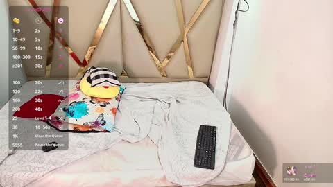 pervmilff online show from February 1, 6:54 am