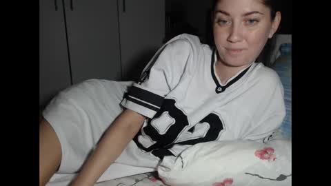 petite_danielle online show from December 2, 12:34 am