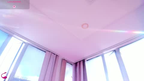 Linda online show from October 22, 12:43 pm