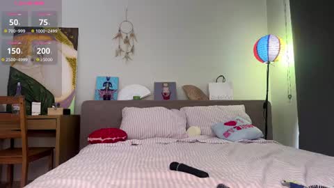 Ellis online show from July 18, 11:02 am