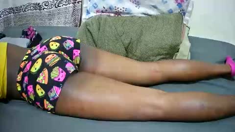 petitetasha online show from November 21, 5:26 pm