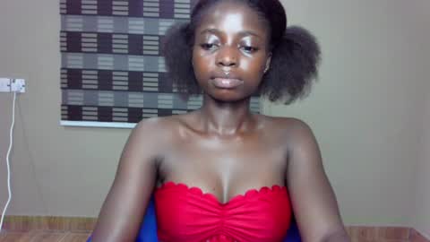 petitexxebony online show from July 22, 8:43 pm
