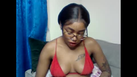 Arielle online show from January 8, 1:20 am