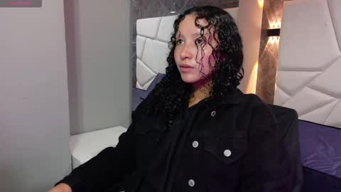 Moon  online show from November 18, 11:11 am