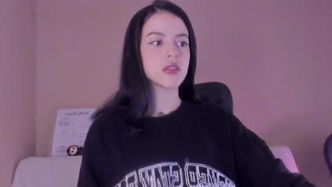 phoenixx_x online show from March 24, 5:07 pm