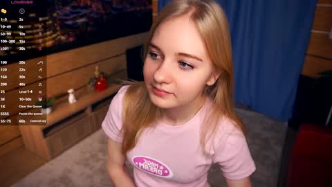 Hann G. Jones online show from December 11, 8:15 am