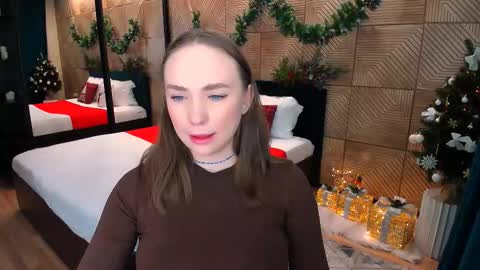 Emelie online show from December 23, 10:08 am