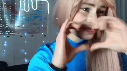 Snapshot of piera_ chatting on September 19, 7:02 pm Piera online show from September 19, 7:02 pm