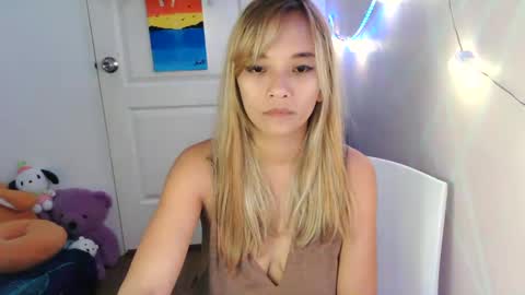 pinay beauty14 online show from February 17, 8:41 am