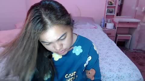 pinay_sweetheartx online show from July 15, 1:43 am