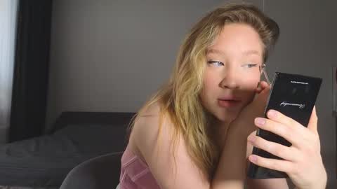   online show from November 29, 3:21 am