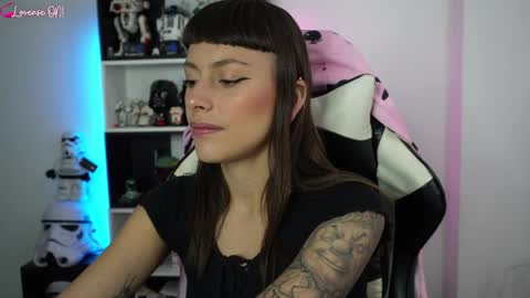 Emily online show from May 19, 3:41 pm