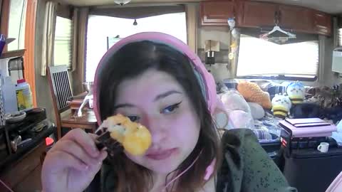 PinkGoddess online show from April 8, 7:38 pm