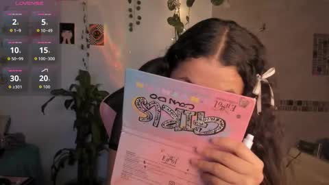 Sarah .. online show from March 22, 11:22 pm