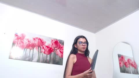 pinky_f00x online show from April 9, 7:41 pm