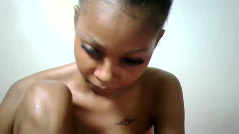 Snapshot of pinky_lov chatting on February 28, 7:03 pm pinky_lov online show from February 28, 7:03 pm