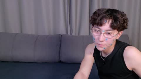 Li long hair and Ru short hair online show from July 31, 6:20 pm