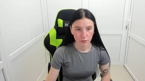 Piper online show from June 3, 12:06 pm