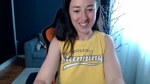 piscesgirl06 online show from July 8, 7:32 am