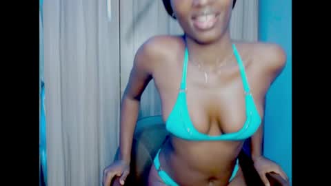 Ella online show from May 23, 8:34 am