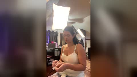 PixieLuxXx online show from March 22, 12:33 pm