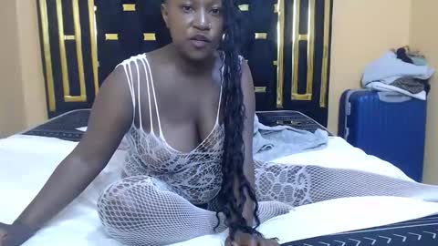 pixietease1 online show from March 11, 2:38 am