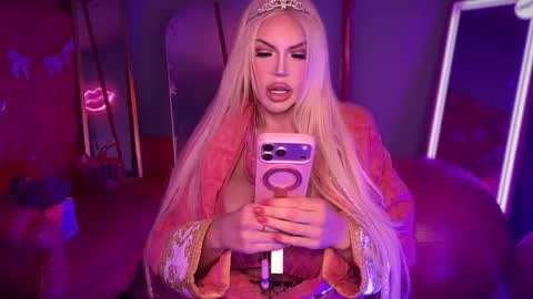 Dumb bimbo fuck doll online show from January 18, 1:13 am