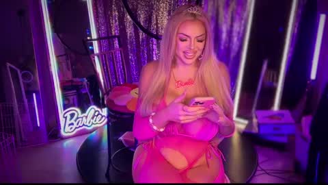 Dumb bimbo fuck doll online show from January 20, 12:57 am