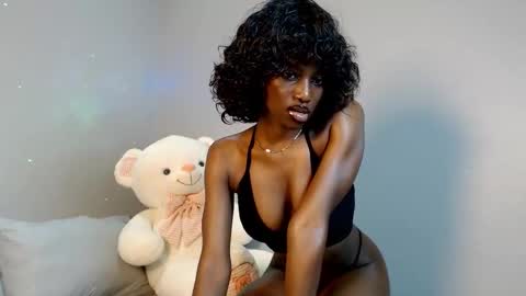 playboypetit online show from November 17, 8:20 pm