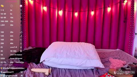 SAMARA  online show from February 19, 10:42 pm