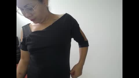 playfullpaulina online show from April 13, 2:07 pm