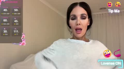 hornypetitegirl online show from March 2, 1:20 pm