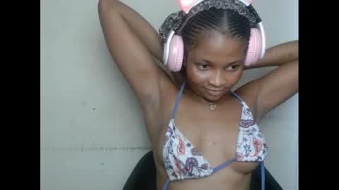 Snapshot of plumnjuicyx chatting on February 28, 4:31 pm plumnjuicyx online show from February 28, 4:31 pm