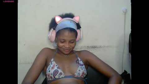 Snapshot of plumnjuicyx chatting on March 12, 7:04 pm plumnjuicyx online show from March 12, 7:04 pm