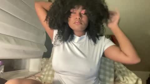 stariette online show from June 24, 1:48 am